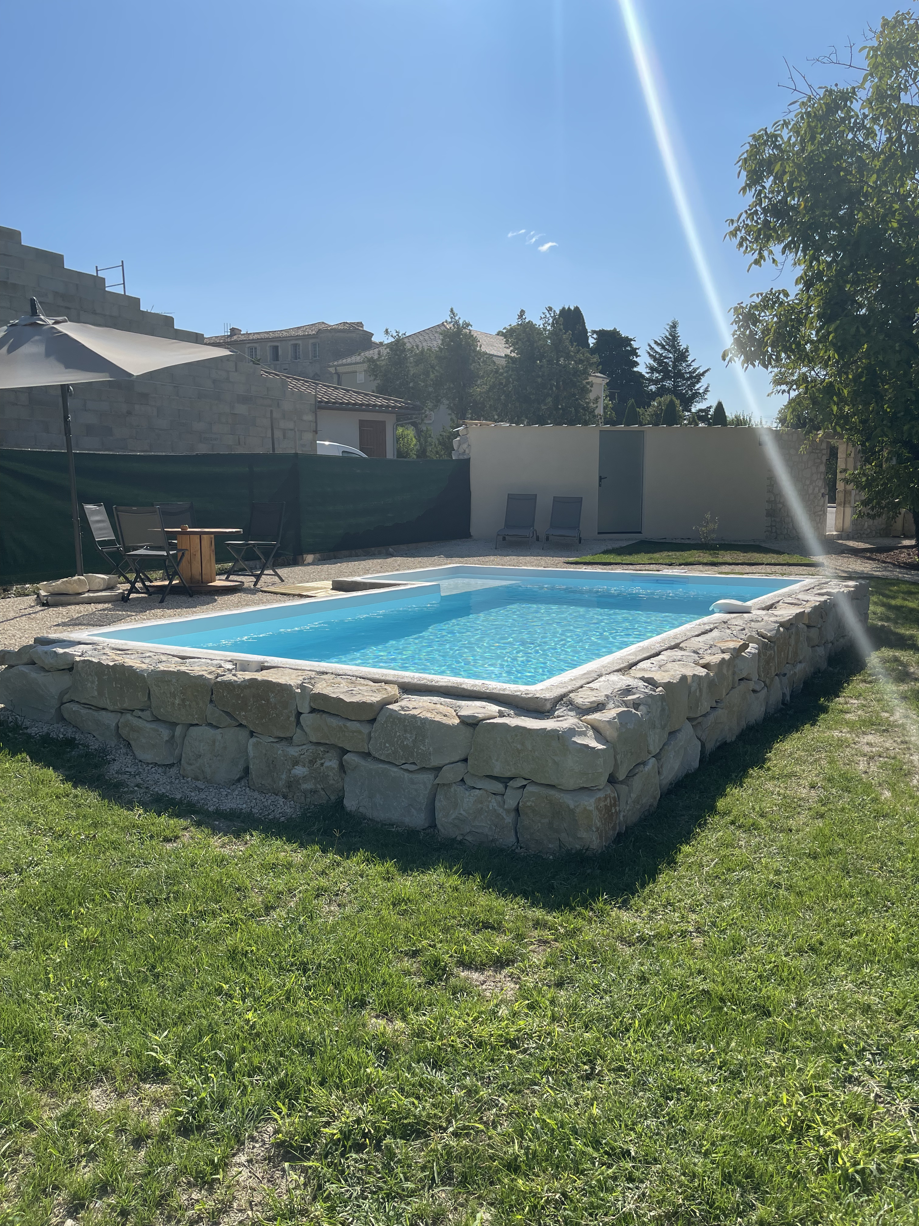 Maison de Drôme Provençale — Piscine